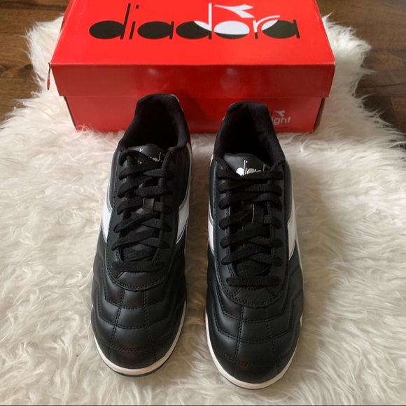 diadora turf shoes